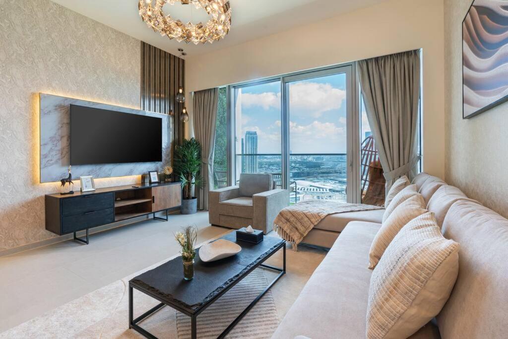 Lux 2 King Bed - Grande Signature Residences * Dubai